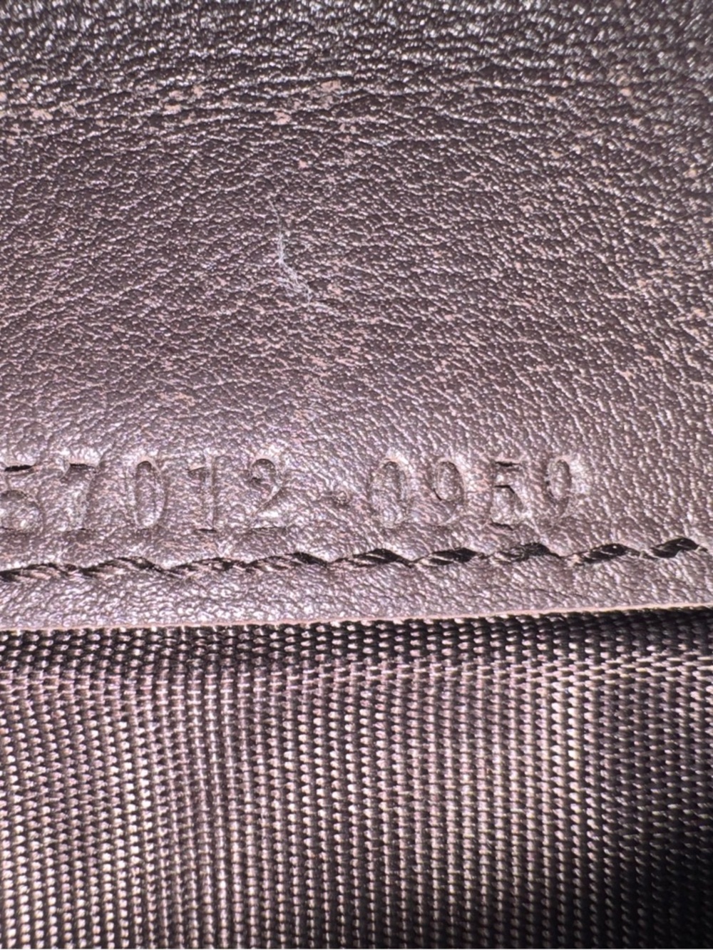 Authenticated GUCCI Brown and Beige Monogram Canvas Card Holder Hardware - Picture 15 of 16